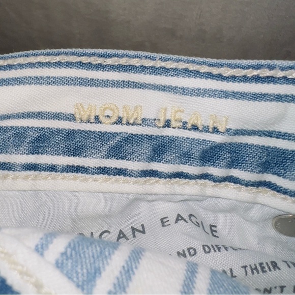American Eagle Blue and White Striped High Mom Jeans - Picture 5 of 7
